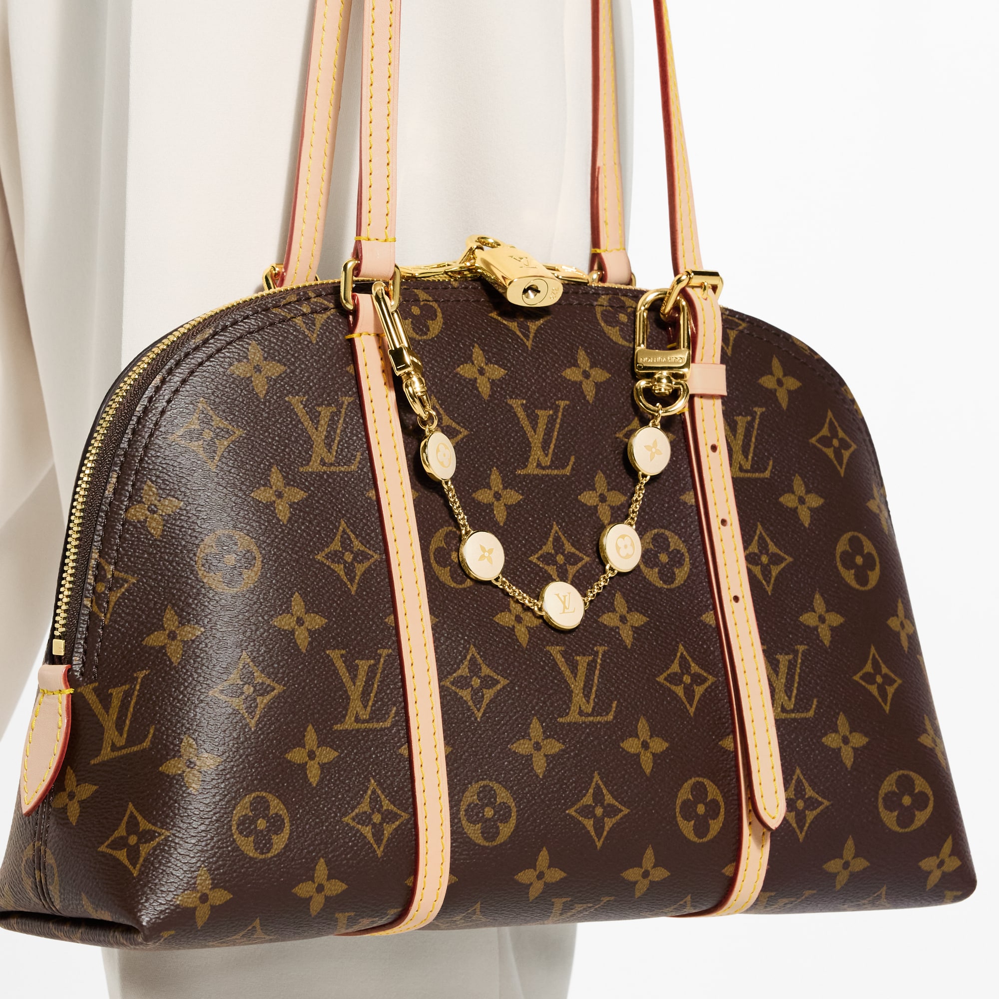 LV Pearly Confetti Chain Bag S00 - Women - Accessories | LOUIS
